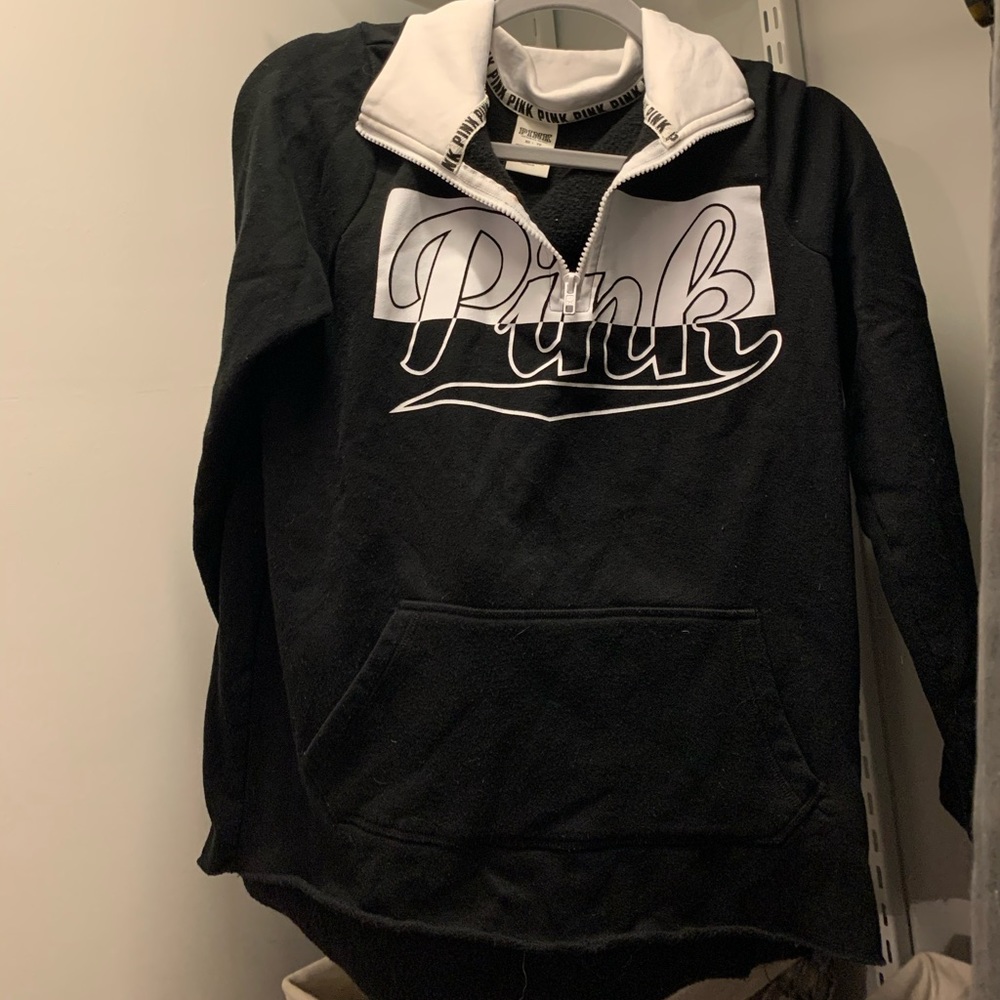 pink sweatshirt
